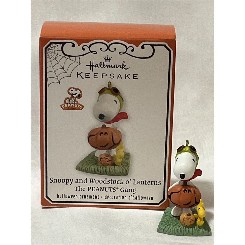 Hallmark 2012 The‎ Peanuts Gang, Snoopy & Woodstock o' Lanterns Halloween